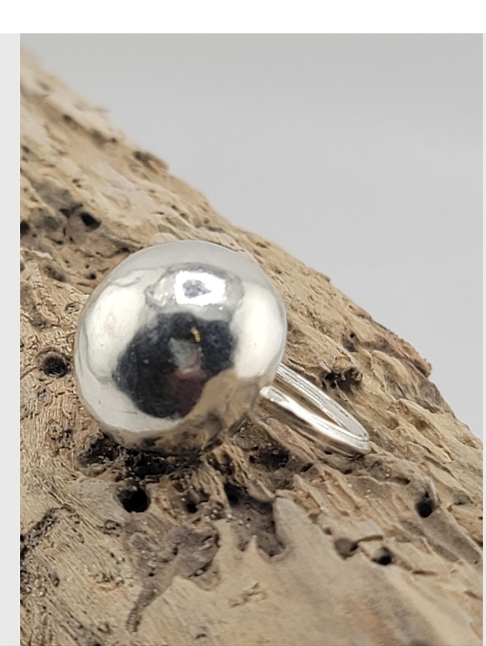 Sterling Silver Dome Ring - Polished Silver Statement Ring Size 8 - Picture 4 of 7